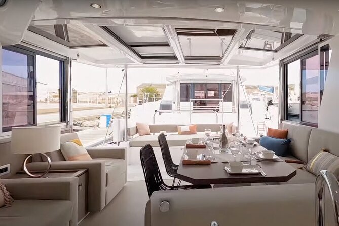 CATAMARAN Kleftiko Poliegos & Round of Milos Lunch with Openbar - Food, drinks, and the value of the open bar