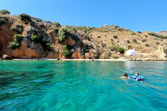 Chania: Boat Rental Almyrida - Marathi Beach: a good place to slow down