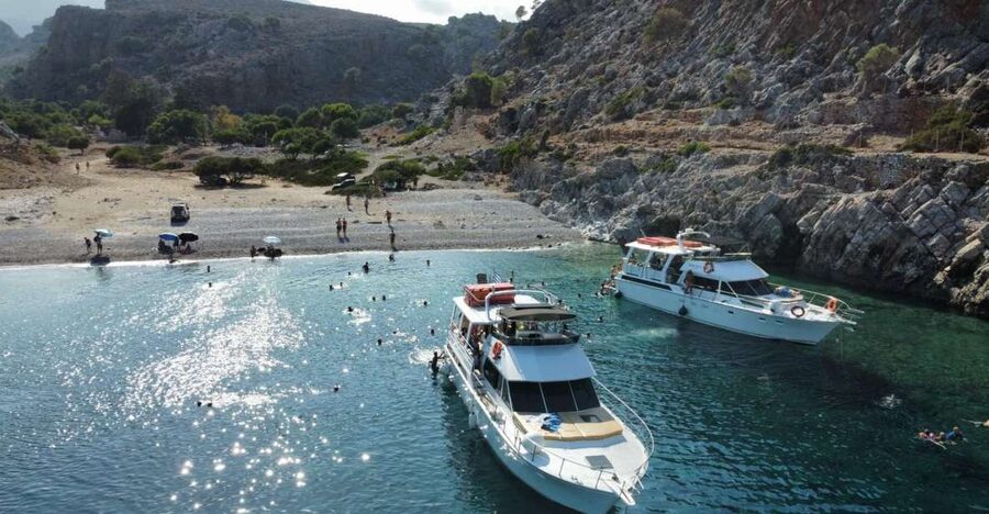 Chania: Menies Beach & Chironisia Bay Cruise with Snorkeling - Leaving Kolymbari for the Rodopou Peninsula