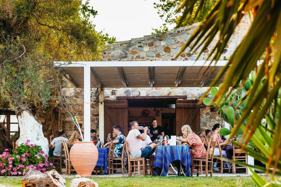 Chania: Off-Road Tour at Sunset - Meze, wine, and the family-run taverna