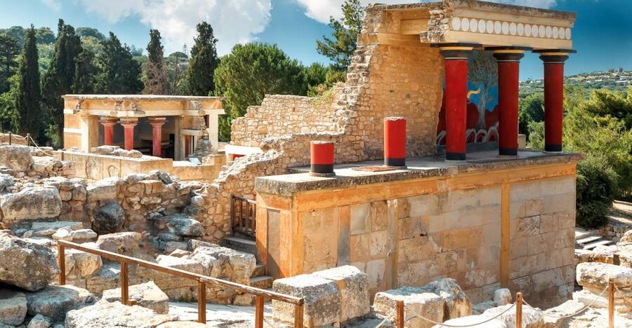 Chania/Rethymno: Knossos Palace & Heraklion City Tour - Hotel pickup across Chania and Rethymno