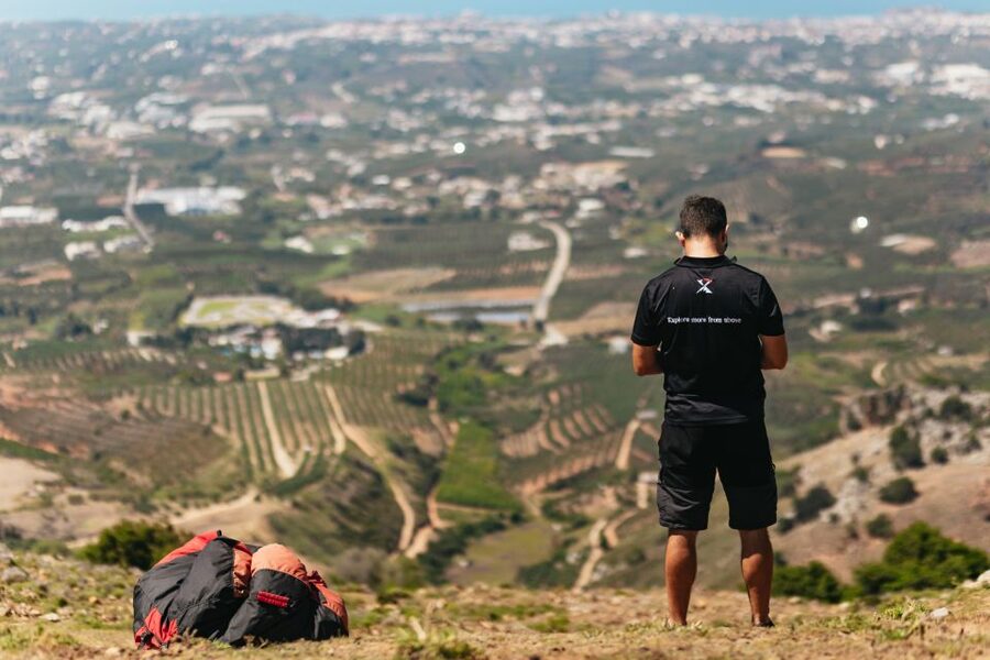 Chania: Tandem Paragliding Flight in Crete - Who should book this experience?