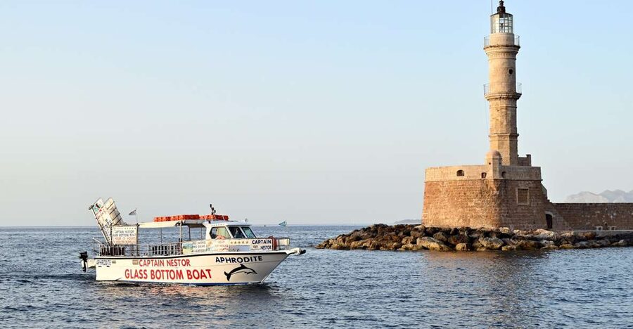Chania Town: Glass-Bottom Boat Cruise to Thodorou & Lazareta - Who will enjoy this Chania boat trip