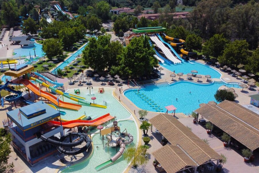 Corfu: Aqualand Water Park 1- or 2-Day Entry Tickets - Queues, crowds, and the best time to visit