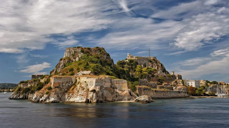 Corfu: Paleokastritsa Beach and Old Town Bus Shore Excursion - Why this half-day Corfu tour works for cruise passengers
