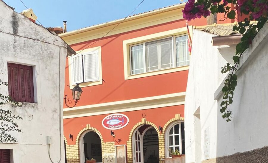 Corfu: Shore & Shared Tour – Achilleion, Mon Repos, Old Town - Kanoni viewpoint: 20 minutes with Corfu’s postcard view