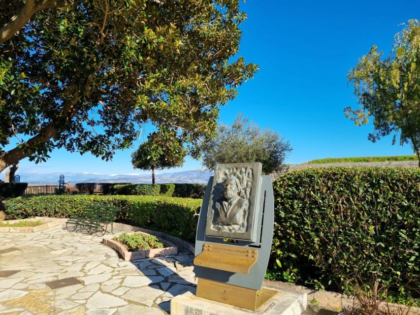 Corfu: Small Group City Walking Tour - Why the group size matters