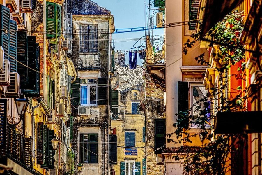 Corfu Town: Guided Walking Tour and Local Food Tastings - Is $104 a fair price?