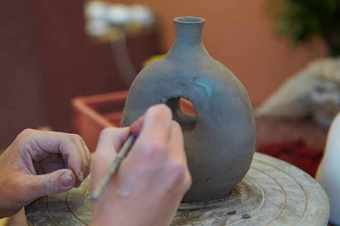 Create and paint your own ceramic piece in a workshop in Athens - Starting at Taichman 2 in Athens