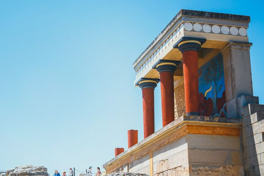 Crete: Knossos Palace and Museum E-Tickets with Audio Guides - The palace rooms that deserve your attention