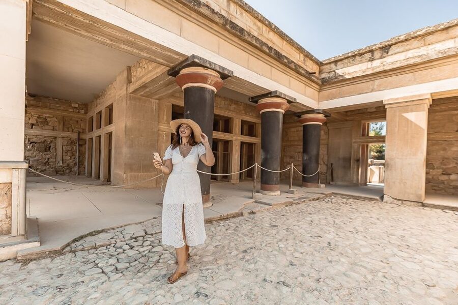 Crete: Knossos Palace and Museum E-Tickets with Audio Guides - Starting at 8:00 at the Palace of Knossos