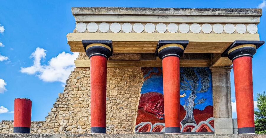 Crete: Knossos Palace, Heraklion City, Market Guided Tour - Knossos Palace: two hours with the Minoan past