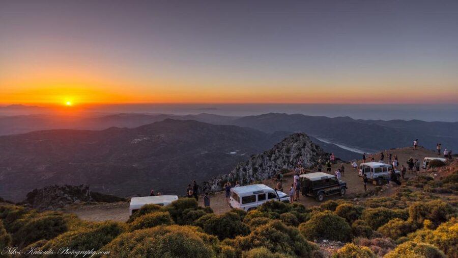 Crete: Land Rover Safari with Sunset Viewing, Dinner, & Wine - The moonlit ride back to the hotel