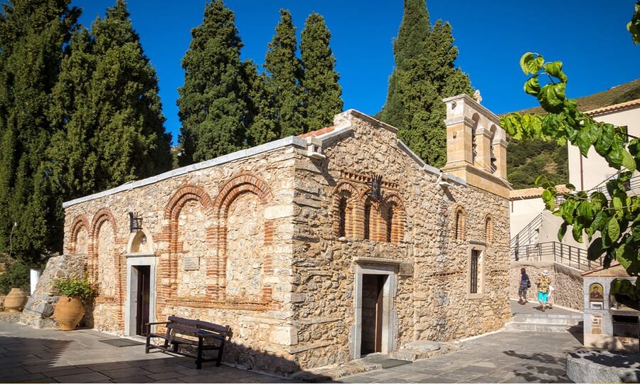 Crete: Lasithi Plateau & Knossos Palace Day Trip - Why this Crete day trip offers good value