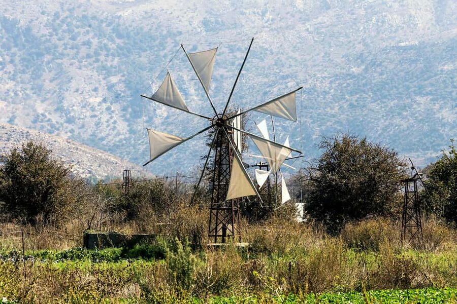 Crete: Road-trip to Lasithi Plateau & Olive Mill Farm - Hotel pickup and the mountain ride