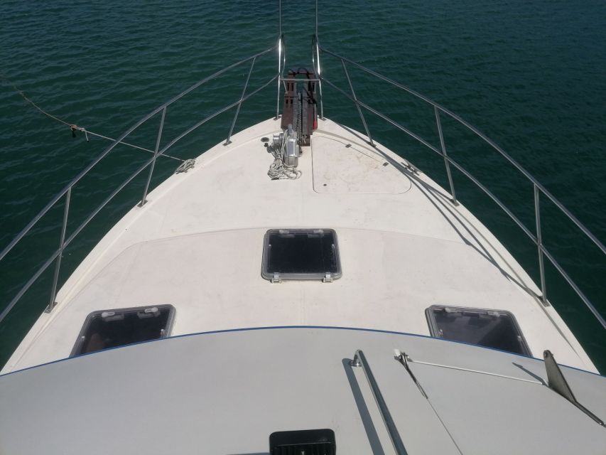 Crete: Snorkeling Boat Trip with Lunch and Transfer - The First Stop: A Quick Swim and Boat Jump