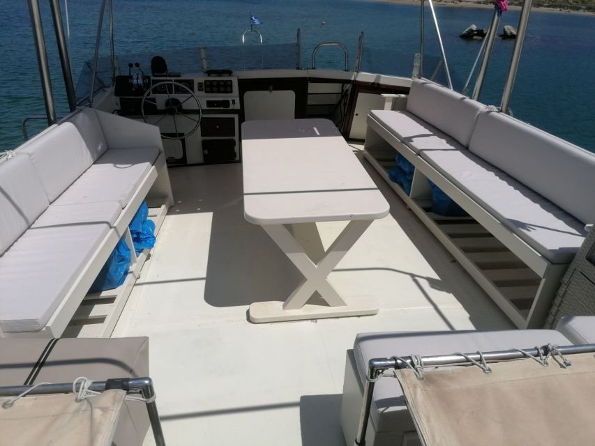 Crete: Snorkeling Boat Trip with Lunch and Transfer - Lunch, Fruit, Wine, and Dessert on the Yacht