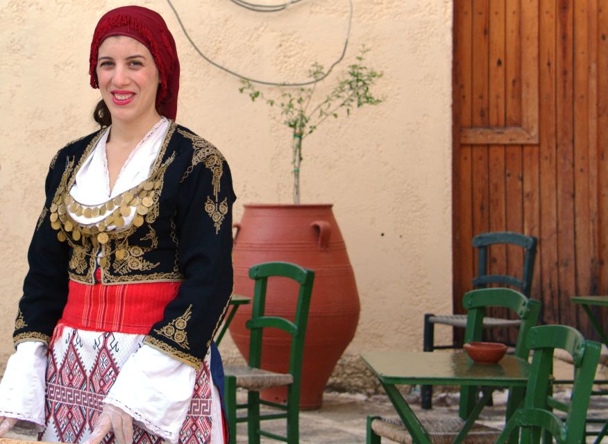 Crete: Traditional Dance Show and Buffet Dinner with Wine - Arriving in Karouzanos after sunset