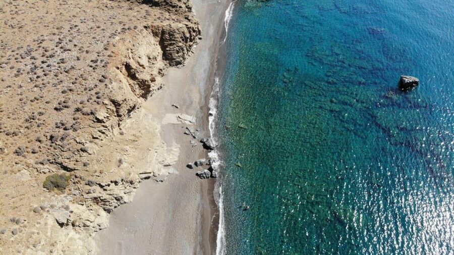 Crete: Trypiti Beach Off-Road South Tour w/ Lunch & Wine - Crossing the Messara Valley and ancient Crete