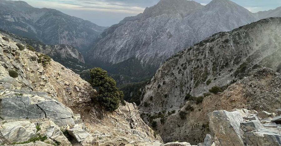 Crete: White Mountains Preserve Day Tour - Meskla and the shift to rough mountain roads