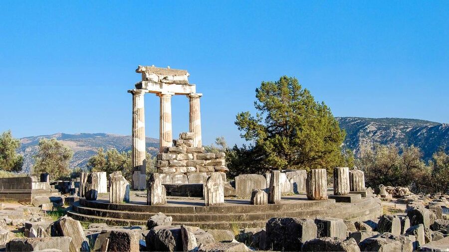 Delphi: Audiovisual self-guided tour with 3D models - What the $7.89 price really buys you
