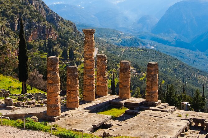 Delphi full day V.R audio guided tour with entry ticket - Inside the Delphi Archaeological Museum