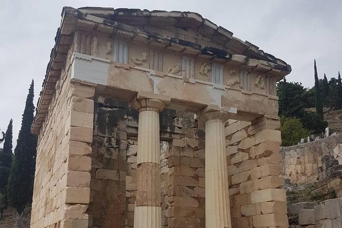Delphi Guided Small Group Day Tour from Athens - The Athens Pickup and Ride into Boeotia