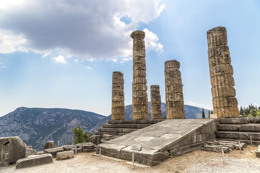 Delphi Guided Walking Tour and Admission Ticket - Who will get the most from this experience