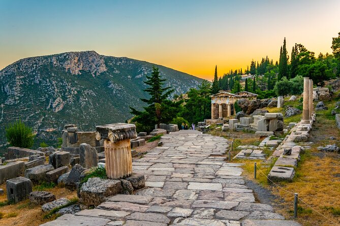 Delphi One Day Trip from Athens - Getting the Athens pickup right