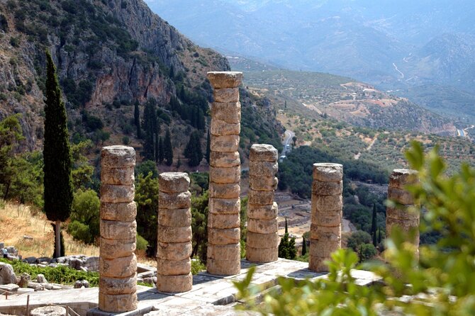 Delphi One Day Trip from Athens - Guide quality can make or break the day
