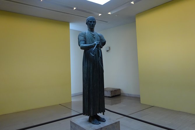 Delphi with Professional English Guide and Transportation - Delphi Ancient Town, ruins, Oracle, and museum