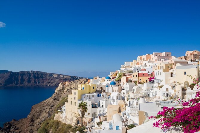 Discover Best Of Santorini with Locals Small Group Half Day Tour - Oia: blue domes, caldera paths, and shopping lanes
