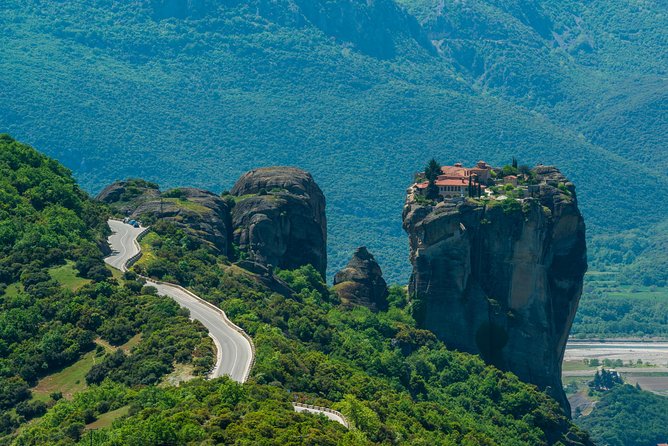 Discover Meteora's Monastic Heritage: Personalized Private Tour - Visiting the monasteries in one day