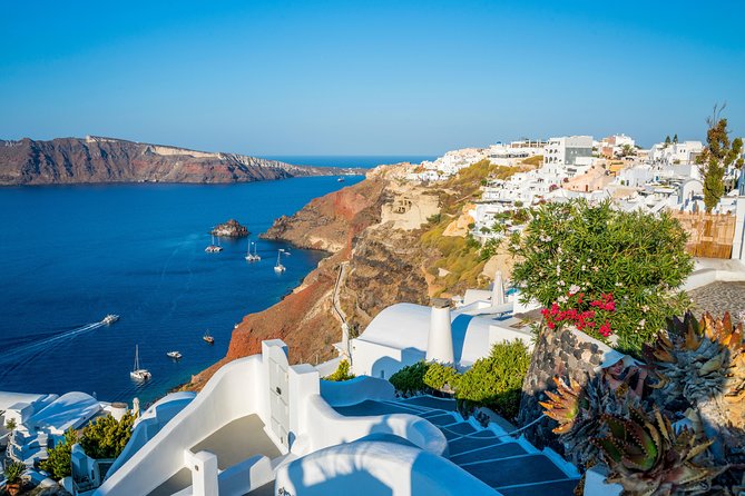 Discover Santorini in a Day- Private Tour 6 hours - Megalochori: a slower look at village life