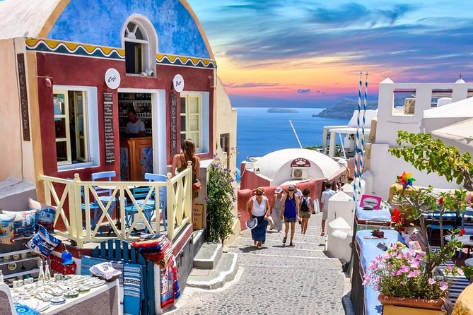 Discover Santorini in a Day- Private Tour 6 hours - Oia: one hour among Santorini’s famous views