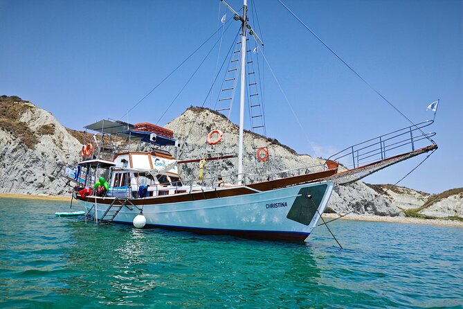 Dreamy Sails Daily Cruises at Argostoli Kefalonia Island - Lunch, wine, and the social side of the day
