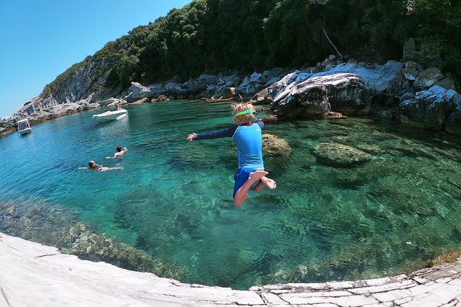 East Pelion Mini Boat Tour - The sea cave near Fakistra
