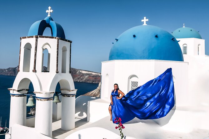 Exclusive Santorini Flying Dress Photoshoot with Pickup - How the Dress Creates the Flying Effect