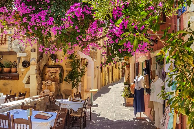 Explore Chania's Old Town through the eyes of a local - Starting near Chalidon Street
