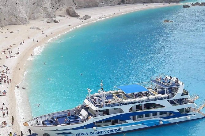 Explore Ionian Sea with its 50 shades of blue on Makedonia Palace - The six things to know before you book