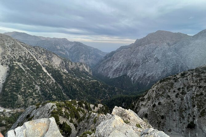 Explore the White Mountains of Crete - What the guides add to the experience