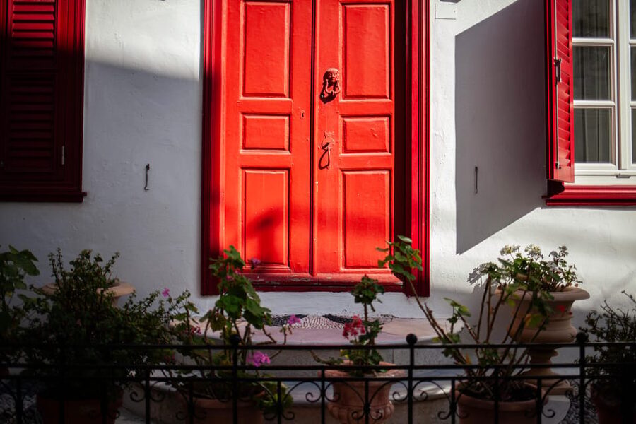 Feel like a local - Walking Tour in Mykonos Town 2hours - Walking Chora with a local guide