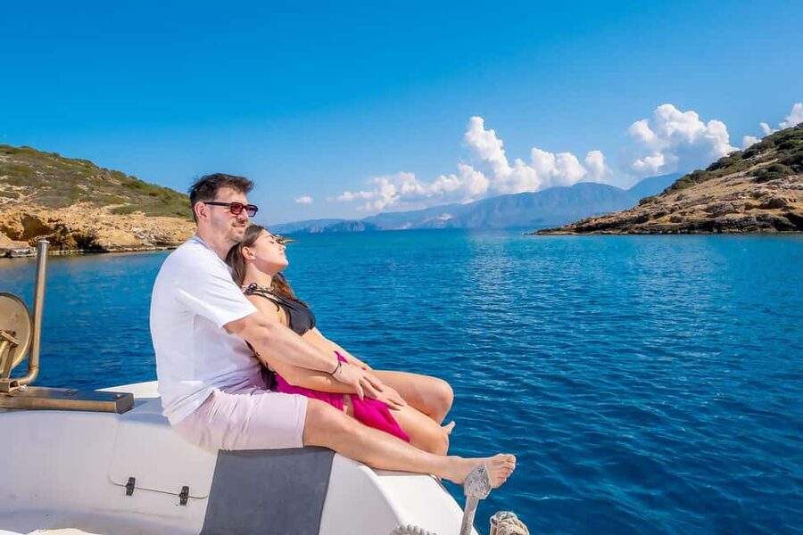 Fishing Trips Agios Nikolaos - Snacks, drinks, and the small-group atmosphere
