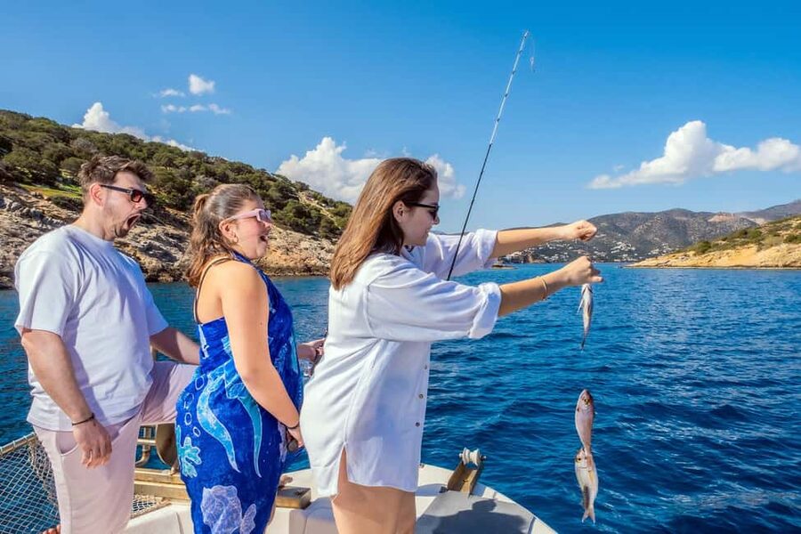 Fishing Trips Agios Nikolaos - Who will enjoy this fishing trip most?