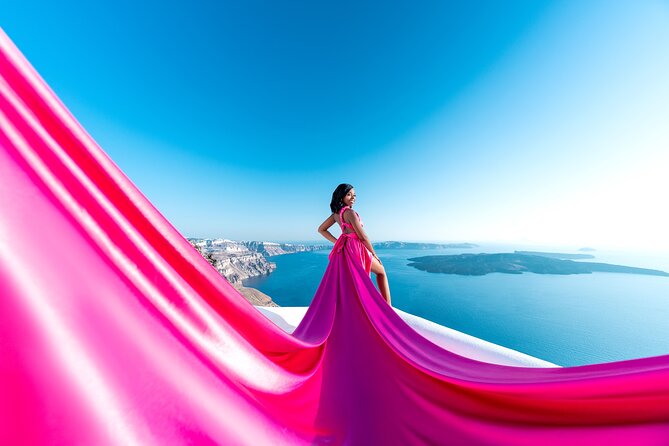 Flying Dress Photoshoot in Santorini by Flying Dress Photo © - Meeting the photographer and getting dressed