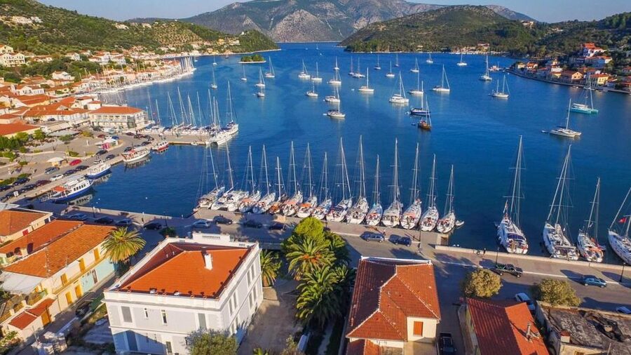 From Agia Effimia: Ithaca Cruise, Gidaki Beach, & Kioni Tour - Kioni works best as a relaxed village stop
