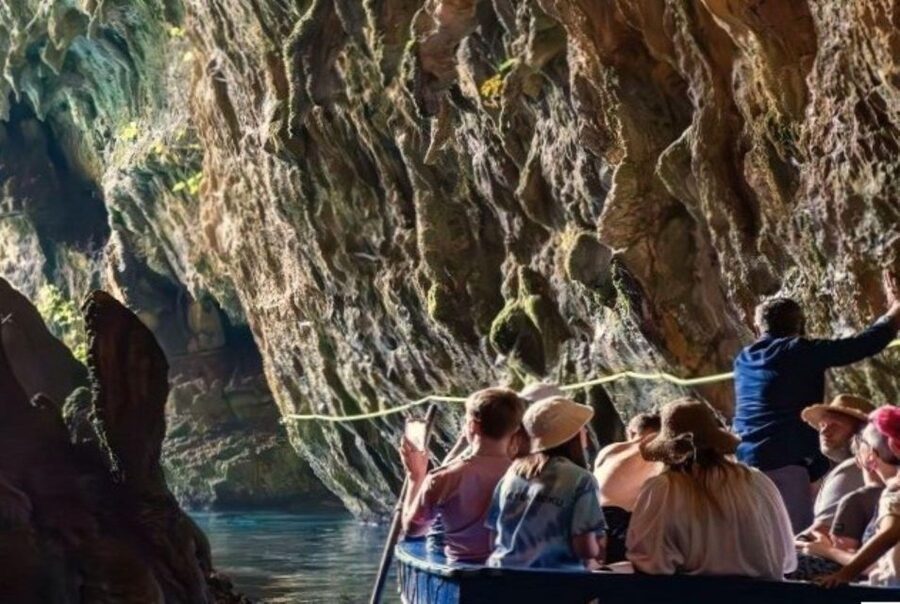 From Argostoli: Melissani Lake and Myrtos Beach Tour - Five useful things to know before you go