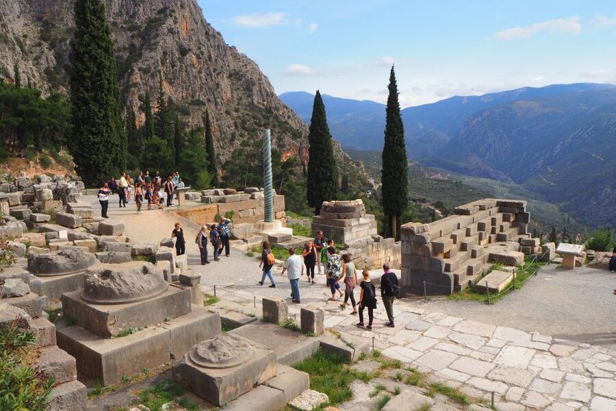 From Athens: Day Tour to Delphi - Who should book this Delphi trip?