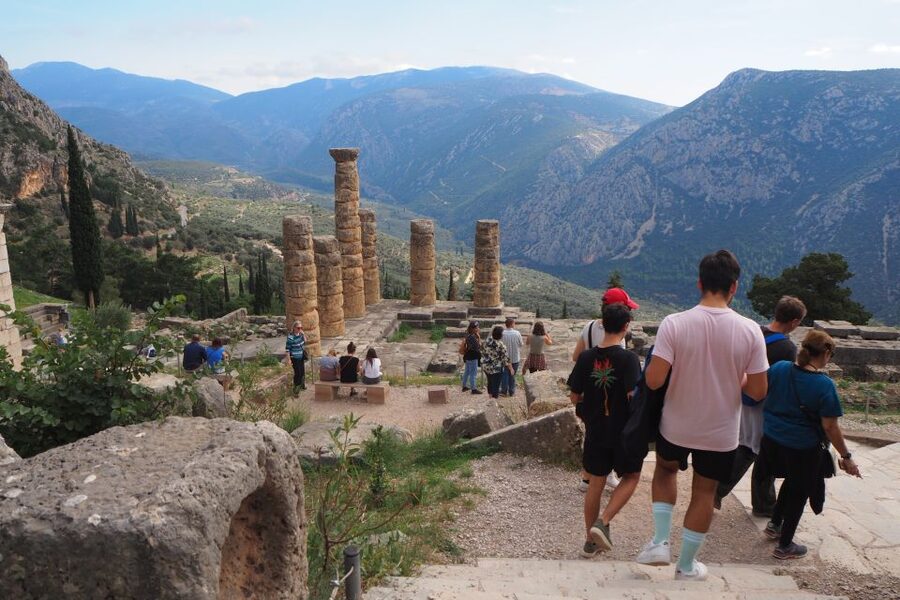 From Athens: Day Tour to Delphi - The long road from Athens to Mount Parnassus