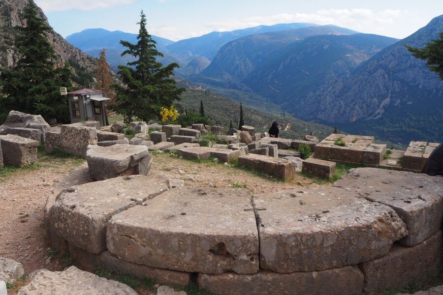 From Athens: Day Tour to Delphi - Lunch in the modern village of Delphi